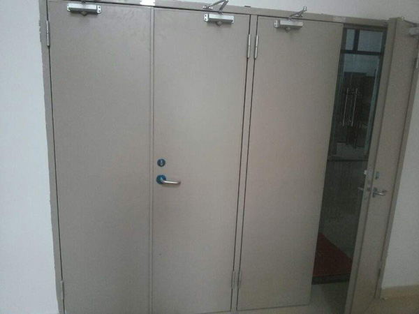 鋼質(zhì)隔熱防火門(mén) (8)